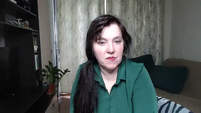 Snapshot of Illusionq chatting on 06-15-26, 10:26 Illusionq online show from 06-15-26, 10:26