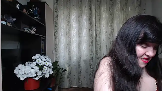 Snapshot of Illusionq chatting on 05-12-26, 11:05 Illusionq online show from 05-12-26, 11:05