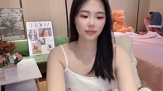 Snapshot of suki-1 chatting on 09-18-25, 08:50 suki-1 online show from 09-18-25, 08:50