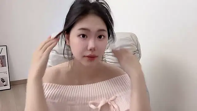 suki-1 online show from 03-16-26, 09:46