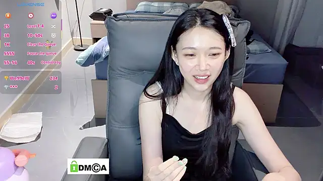 NiNi-baby520 online show from 04-23-26, 03:02