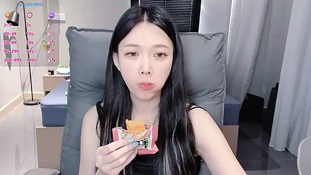 NiNi-baby520 online show from 10-17-25, 07:33