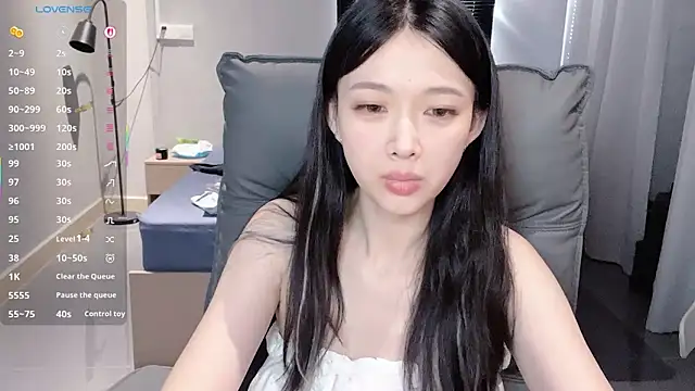 NiNi-baby520 online show from 10-15-25, 07:27