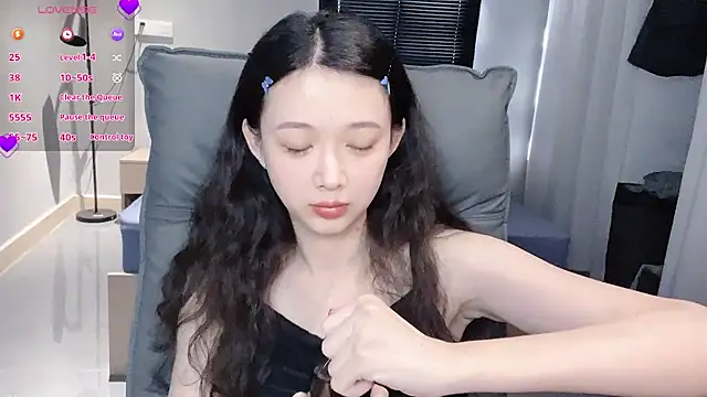 NiNi-baby520 online show from 09-14-25, 07:20