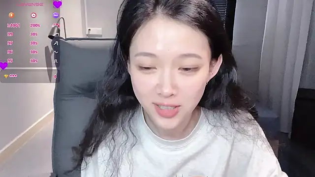 NiNi-baby520 online show from 09-26-25, 07:26
