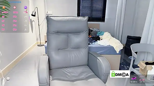 NiNi-baby520 online show from 12-16-25, 07:12