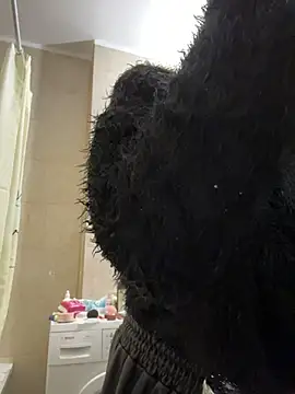 StephanieMur online show from 11-25-25, 04:02