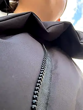 Snapshot of StephanieMur chatting on 10-01-25, 05:45 StephanieMur online show from 10-01-25, 05:45