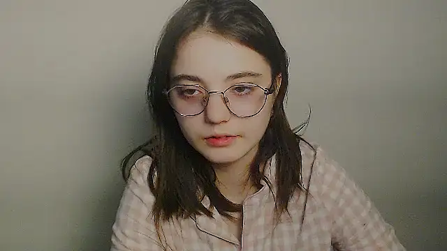 Sun Shine   online show from 04-19-26, 06:10