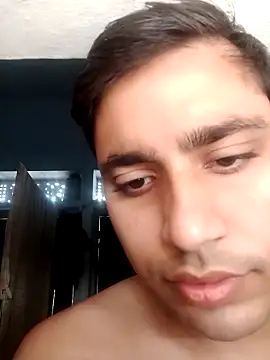 Desirock001 online show from 11-22-25, 07:07