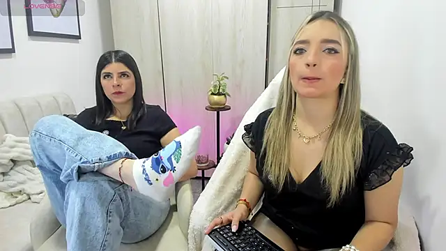 Miss Annye online show from 01-10-26, 02:40