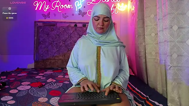 Dana-Alabi online show from 03-17-26, 01:36