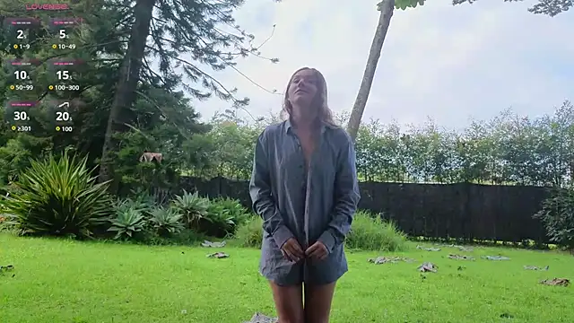 Angiehuston1 online show from 03-25-26, 01:54