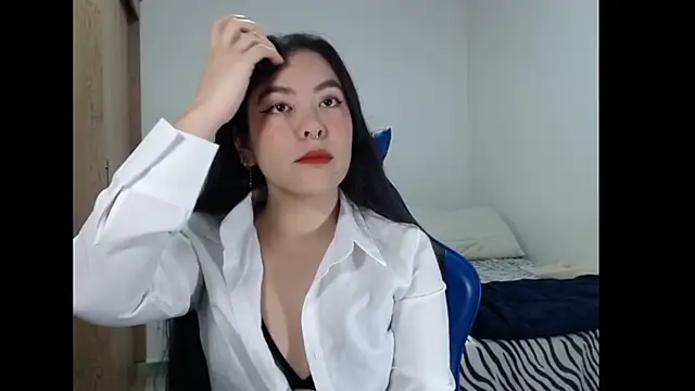 EloiseJun online show from 05-17-26, 05:40