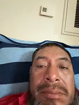 Snapshot of julio_p chatting on 10-09-25, 03:29 julio p online show from 10-09-25, 03:29