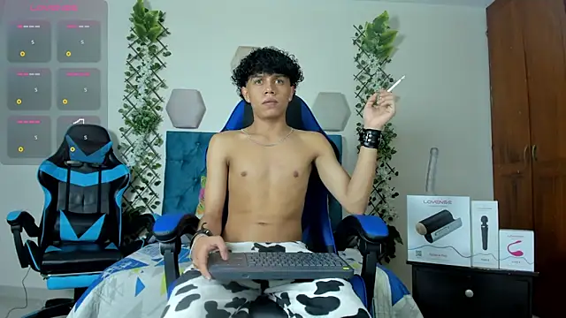  taylor black online show from 10-07-25, 12:11