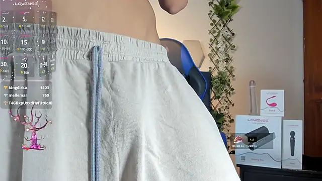 Snapshot of _taylor_black chatting on 11-11-25, 09:09 taylor black online show from 11-11-25, 09:09