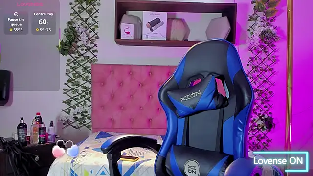 Snapshot of _taylor_black chatting on 02-07-26, 09:23 taylor black online show from 02-07-26, 09:23