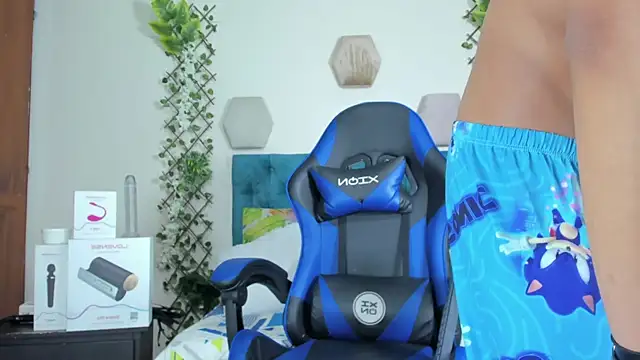  taylor black online show from 10-17-25, 10:33