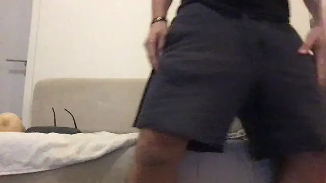 Snapshot of Zaak91190 chatting on 10-16-25, 09:12 Zaak91190 online show from 10-16-25, 09:12