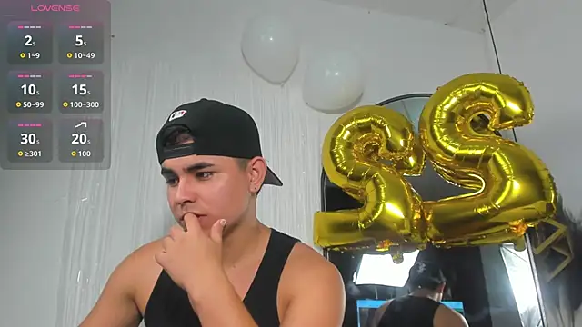 Snapshot of lianfox_ chatting on 06-16-26, 01:22 lianfox online show from 06-16-26, 01:22