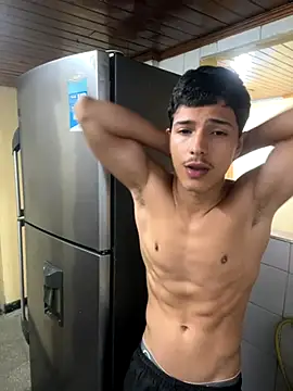 Snapshot of Diego_nicky1 chatting on 10-13-25, 04:03 Diego nicky1 online show from 10-13-25, 04:03