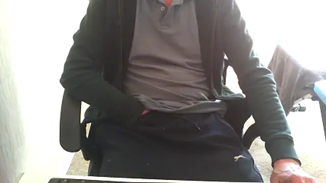 Snapshot of rogpb chatting on 04-24-26, 02:19 rogpb online show from 04-24-26, 02:19