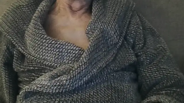 Snapshot of rogpb chatting on 10-18-25, 05:04 rogpb online show from 10-18-25, 05:04