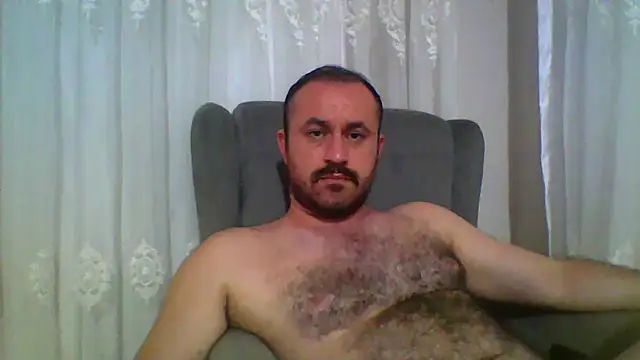 Snapshot of micheal3467 chatting on 09-24-25, 09:10 micheal3467 online show from 09-24-25, 09:10