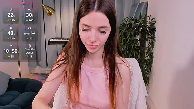 Snapshot of shuggybaby chatting on 09-16-25, 06:58 shuggybaby online show from 09-16-25, 06:58