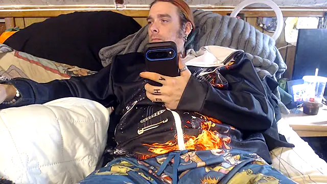 thejuicybacon online show from 10-27-25, 03:24