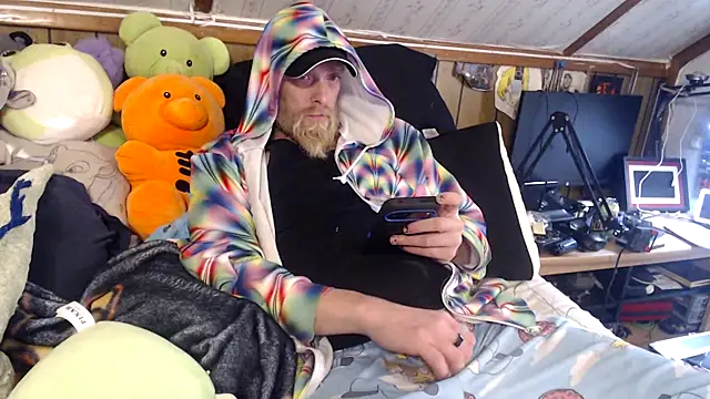 thejuicybacon online show from 12-14-25, 01:49