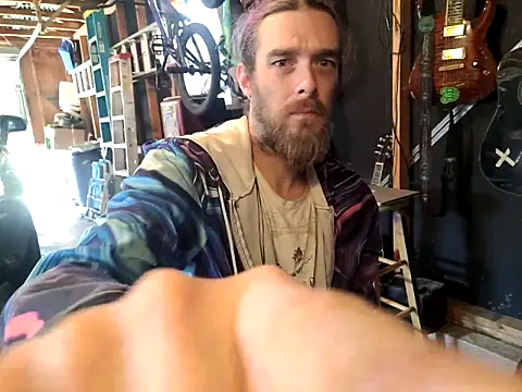 thejuicybacon online show from 09-29-25, 07:19