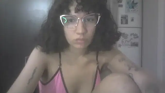 Snapshot of loliporomero chatting on 05-28-26, 12:40 loliporomero online show from 05-28-26, 12:40