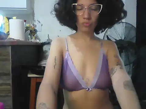 loliporomero online show from 10-07-25, 02:01