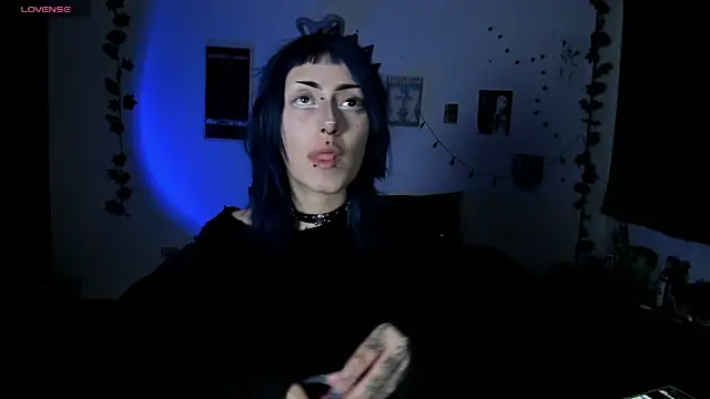 kattusauruss online show from 12-02-25, 05:42