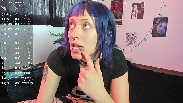 kattusauruss online show from 10-04-25, 01:34