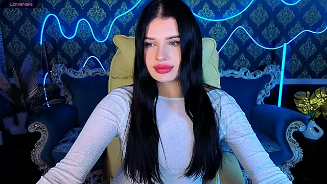 Neyla Charm online show from 11-30-25, 07:09