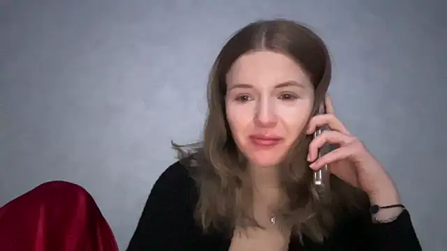 LilMiia online show from 12-22-25, 01:55