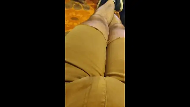 Snapshot of GreekGuyOutdoors chatting on 04-19-26, 04:30 GreekGuyOutdoors online show from 04-19-26, 04:30
