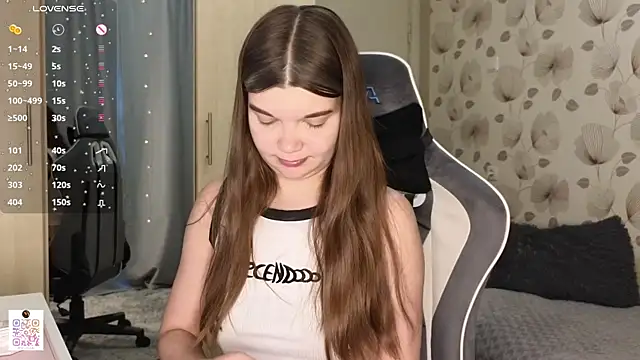Snapshot of _cute_ice chatting on 07-08-26, 05:41 cute ice online show from 07-08-26, 05:41