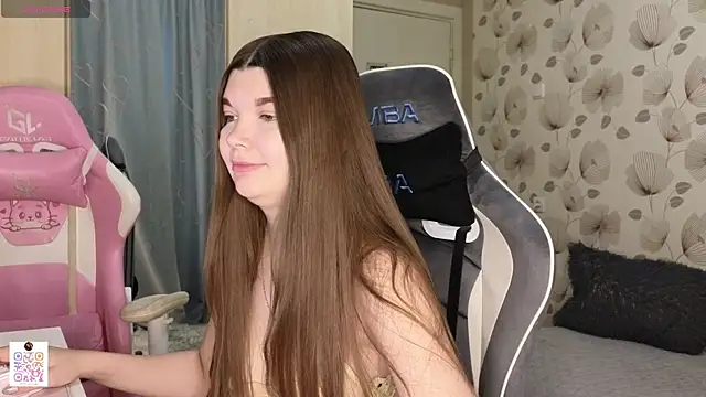 Snapshot of _cute_ice chatting on 06-23-26, 05:16 cute ice online show from 06-23-26, 05:16