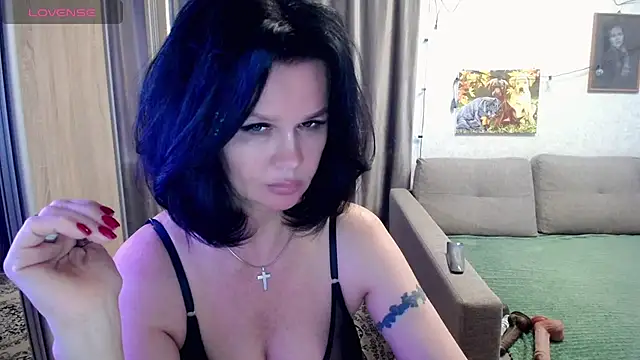Snapshot of CollenRodrigezz_zz chatting on 06-26-26, 12:44 CollenRodrigezz zz online show from 06-26-26, 12:44