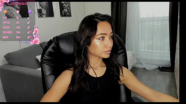 Lisa Shultz online show from 09-09-25, 01:31