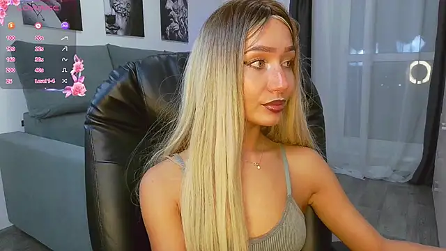 Lisa Shultz online show from 11-10-25, 01:49