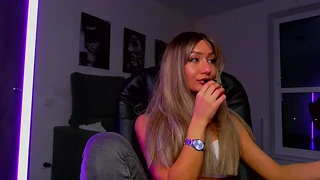 Lisa Shultz online show from 04-15-26, 04:44