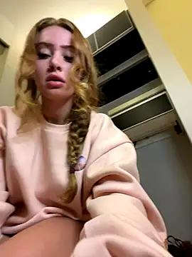 TwiceAsTempting online show from 12-15-25, 11:27