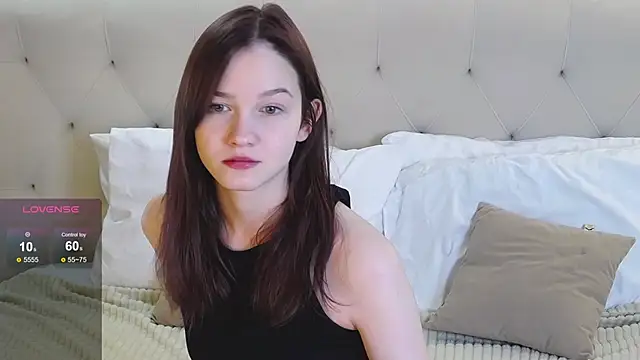 MichelleRoux online show from 11-10-25, 01:16