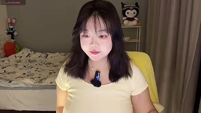 Kittenfishing online show from 11-06-25, 12:31