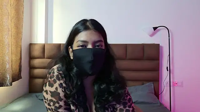 Gulaboo100 online show from 09-25-25, 06:19